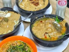 -小街曹师傅砂锅麻辣烫(亚泰大街店)