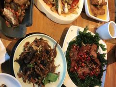 -隔壁老王·家常云南菜(花巷店)