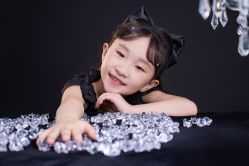 -小脚丫儿童摄影·满月新生儿