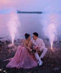 -雪中彩影婚纱摄影·微光艺术中心