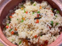 野山菌炒饭-云禾壹海景庄园餐厅