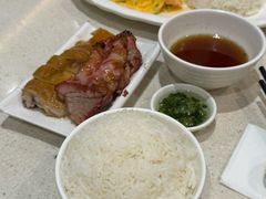 -香港新发烧腊茶餐厅(水围店)