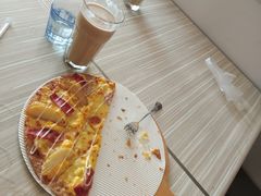 -必胜客(WOW贺州灵峰店)