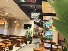 -憨石匠山野鲜菜火锅(理工店)