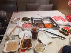 牛油麻辣猪肚鸡锅底-海底捞火锅鲜切牛肉主题店(长寿路店)