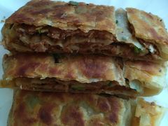-溢心园香河肉饼总店