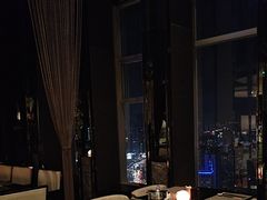 -唐拉雅秀酒店-西锦汇空中BBQ·思创餐厅