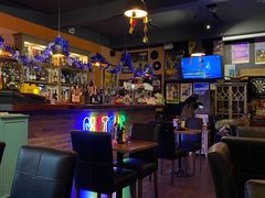-SISTERS BAR RESTAURANT川意酒馆(嘉善老市H楼店)