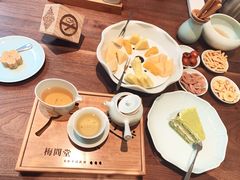 -梅间堂茶馆(绿地缤纷城店)