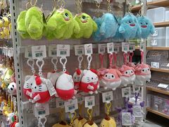 -名创优品(山东青岛华润万象城店)