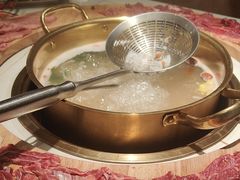 -牛人日志·鲜牛肉骨汤火锅(万科里瑧店)