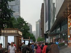 -观音桥步行街