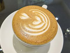 黑糖肉桂拿铁-YECLIP COFFEE黄色回形针咖啡