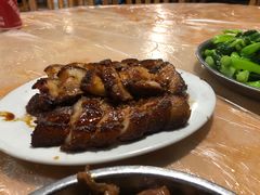 土窑猪肉-满記土窑烧鷄波浪山莊