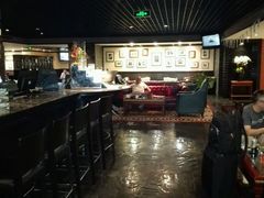 -上海锦江汤臣洲际大酒店柒酒廊