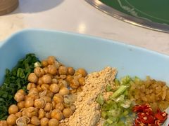 -蛙两只美蛙鱼头火锅(恒茂店)