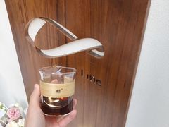 -Line 咖啡(石厦花园店)