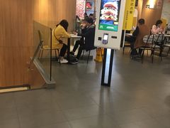 -麦当劳(中山大道中店)