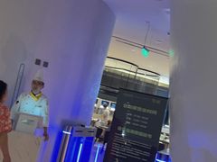 -涨巢·潮玩水疗局