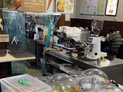 -啰啰冰屋(景洪总店)