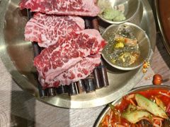 -釜山火炉家泥炉烤肉(东港芳清园店)