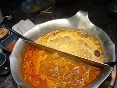 -湊湊火锅·茶憩(打浦桥日月光店)