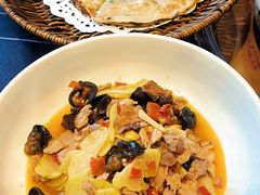 -黔蘑菇四季餐厅(观山湖店)