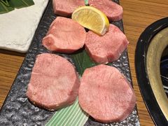 -炼火烤肉店