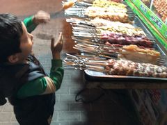 自助取餐区-新疆阿力烧烤