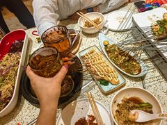 -小董哥烤串·爆汁大油边(故宫店)