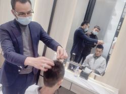 -HAIR CORNER