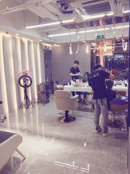 -V+SALON造型