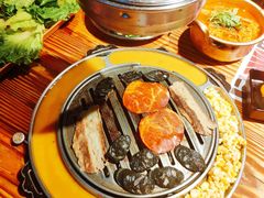 -青瓦炭韩潮烤肉(花园道店)