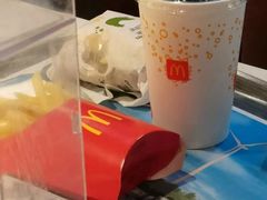 -麦当劳(丽江玉河广场店)