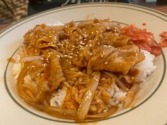 -玛格萝妮比萨屋(陆家浜路店)