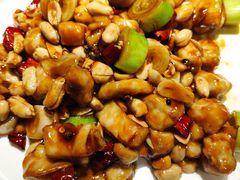 宫爆鸡丁-雲蜀龙阁·金牌水煮鱼(方庄店)