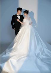 -雪中彩影婚纱摄影·微光艺术中心