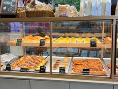 -Dough&Joe团憩(瑞虹天地月亮湾店)