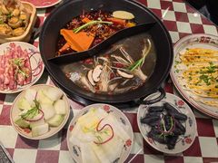 -赵美丽重庆火锅(西安直营总店)