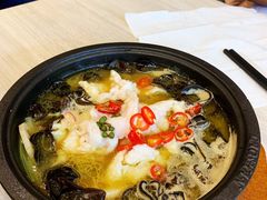 鲜椒百味藤椒鱼-康师傅私房牛肉面(马泉营奥莱店)