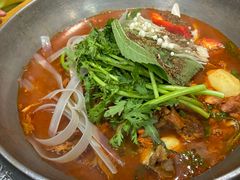 -喇喇排骨火锅·传统韩式脊骨汤(望京西园总店)