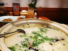 大砂锅炖鱼头汤-丹江渔村(望京店)