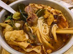 -丽丽三鲜螺蛳粉(田林路店)