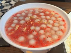 红酒酿丸子羹-新白鹿餐厅(滨江银泰店)