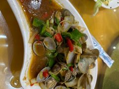 -覃记海鲜美食餐厅