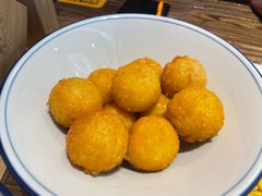 -滴水·湘逢(南汇大学城生活广场店)