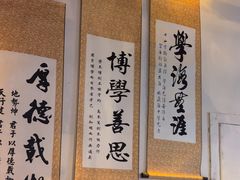 -荒岛实景沉浸密室(江汉路1店)