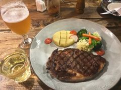 -SISTERS BAR RESTAURANT川意酒馆(嘉善老市H楼店)