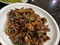 -雪野鱼头大王邢府公老店(雪野湖店)