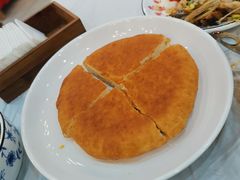 油炸青稞饼-乡土特色.冷锅鱼.牦牛肉汤锅